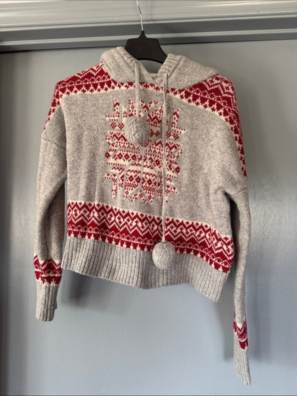 Ruby Moon Gray Red Nordic Hooded Sweater Long Sleeves sz M READ